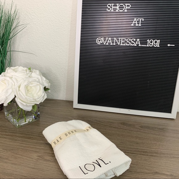 Rae Dunn - 2 hand towels set - HOME. & LOVE. - Picture 2 of 2